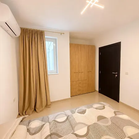 Rosalie Court Marsaskala